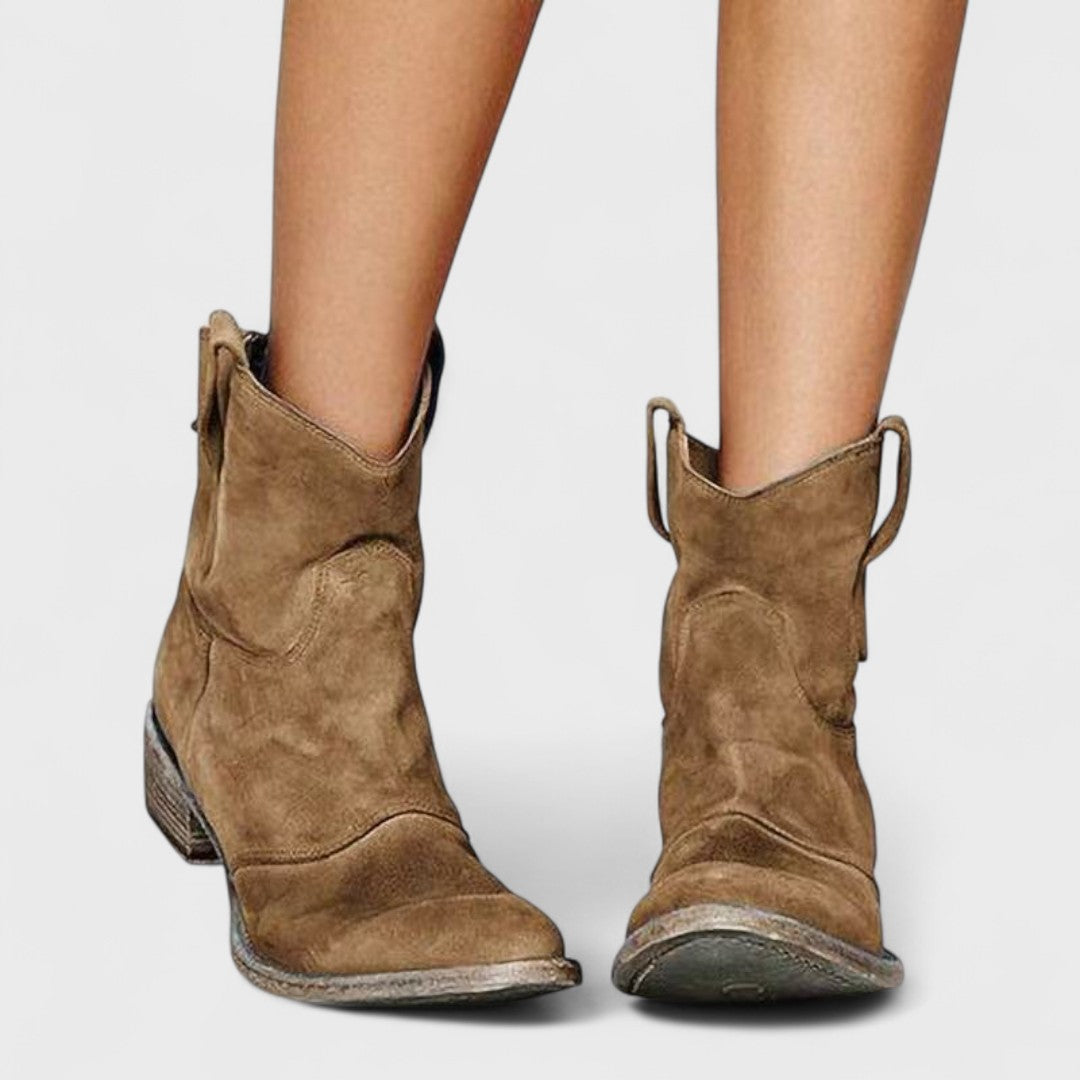 Camila | Botines Western Elegantes
